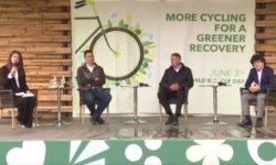 VIDEO Dezbatere în Herăstrău de Ziua Mondială a Bicicletei; participă preşedintele Iohannis, ministrul Mediului, primarul Nicuşor Dan