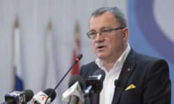 La sfârşitul acestei luni vom da drumul măsurilor privind înfiinţarea grupurilor de producători şi primele de asigurare (ministru)