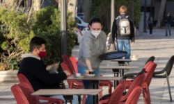 Spania: Catalonia reimpune restricţii pentru a stopa creşterea numărului de cazuri de COVID-19