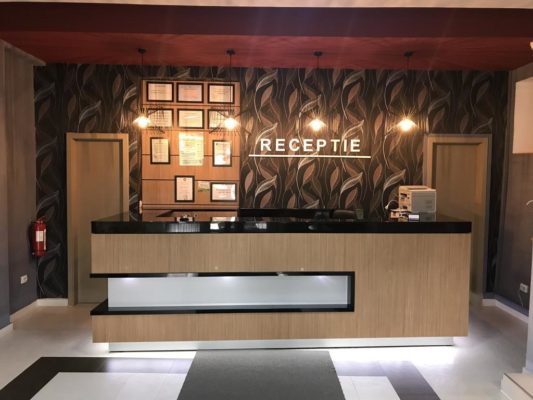 Termenul de înscriere a firmelor din HoReCa în schema de ajutor se prelungeşte cu o săptămână