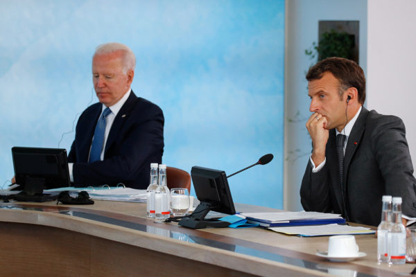 Criza submarinelor: ”Consultări deschise ar fi permis evitarea” crizei, susţin Macron şi Biden într-un comunicat comun
