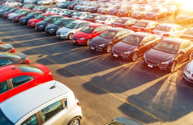 INS: 255.527 înmatriculări noi de vehicule rutiere pentru transportul pasagerilor, în primul semestru