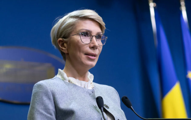 Ministrul Raluca Turcan anunţă o nouă lege a asistenţei sociale