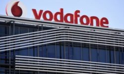 Subsidiara din Spania a Vodafone va disponibiliza peste 500 de angajaţi din cauza concurenţei intense