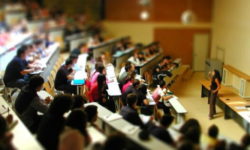 Consiliul Naţional al Rectorilor vrea ca accesul în spaţiul universitar să se facă pe baza certificatului verde digital