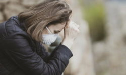 Noile reguli şi restricţii în vigoare de luni