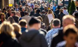 Sondaj INSCOP: Peste 80% dintre români consideră că lucrurile în ţară se îndreaptă într-o direcţie greşită