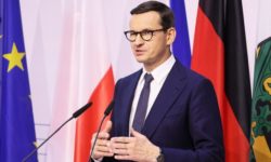 Supremaţia dreptului european: Premierul polonez merge marţi în faţa eurodeputaţilor