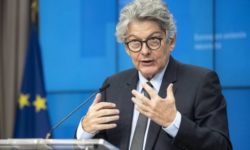 Comisia Europeană pregăteşte o lege a media pentru împiedica toate tipurile de interferenţă nejustificată (comisar european)