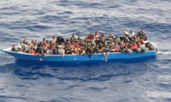 ”Franţa nu va lăsa Canalul Mânecii să devină un cimitir”, afirmă preşedintele Macron