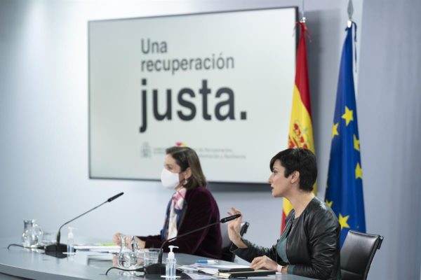 Spania promite 720 milioane de euro pentru susţinerea industriei turismului