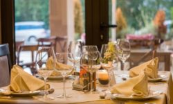 Cadariu: O veste bună pentru antreprenorii din HoReCa-toţi beneficiarii vor fi plătiţi până la sfârşitul lunii