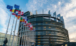 VIDEO Parlamentul European îşi desemnează noul preşedinte, favorită fiind eurodeputata malteză Roberta Metsola