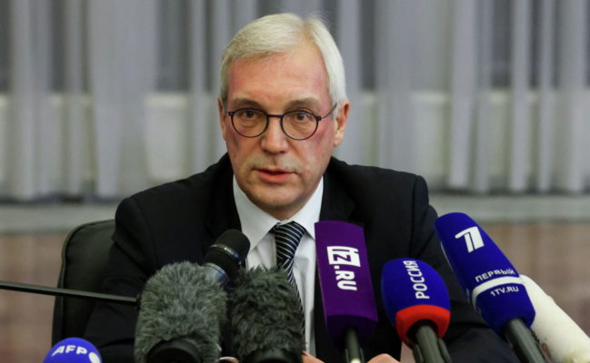 Rusia afirmă că detensionarea situaţiei legate de Ucraina este posibilă, dar avertizează cu privire la extinderea NATO