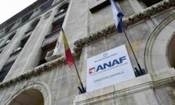 ANAF: Telefoane mobile în valoare de aproape 43 milioane de lei, vândute online, fără fiscalizarea veniturilor