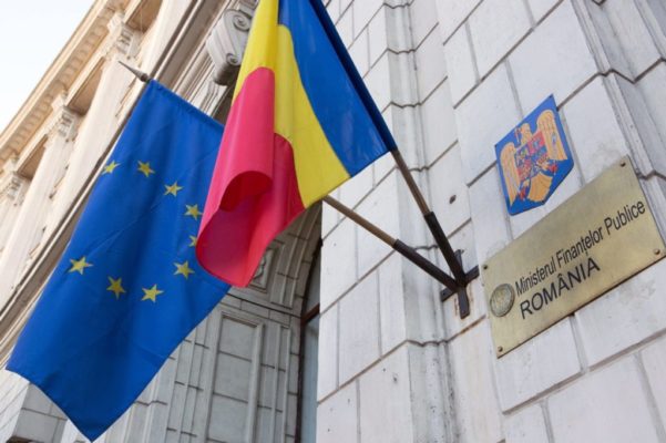 Ministerul Finanţelor: Peste 1,262 milioane posturi erau ocupate în instituţiile şi autorităţile publice, în decembrie 2021