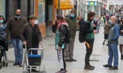 Spania a renunţat la purtarea măştii în aer liber