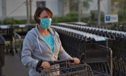 Spania elimină de marţea viitoare obligativitatea măştilor în aer liber