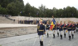 VIDEO MApN: Ceremonii militare, în ţară şi străinătate, dedicate Zilei Veteranilor de Război