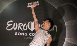 Andrei Ursu și-a creat chiar și costumele pe care le va purta la Eurovision