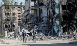 Armata Ucrainei anunţă că apără sudul ţării cu lansarea a peste 100 de atacuri asupra poziţiilor ruse