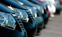 Creştere cu 35,56% a înmatriculărilor de autoturisme noi în România, în primele patru luni