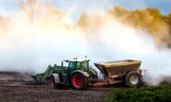 Ministrul Mediului: Raţional şi eficient trebuie să luptăm pentru reducerea emisiilor în domeniul agriculturii