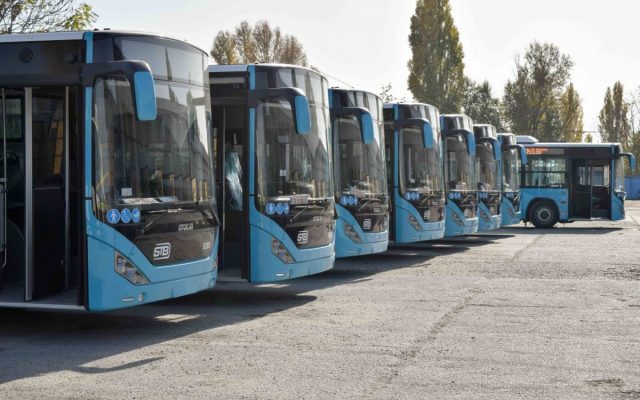 Sindicatul Transportatorilor din Bucureşti protestează, joi, la sediul STB, împotriva concedierii a peste 222 de şoferi