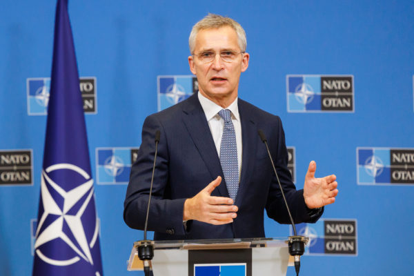 Stoltenberg: Ucraina “poate să câştige” războiul împotriva Rusiei