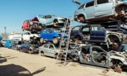 Tanczos: Cel puţin 3.000 de lei pentru casarea unei maşini mai vechi de 15 ani, din 1 iulie