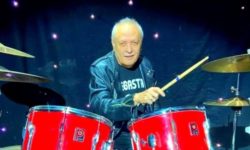 A murit unul dintre fondatorii formaţiei Compact, Leluţ Vasilescu