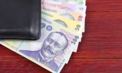 Propuneri PSD: Supraimpozitarea cu 40% a salariilor mari şi în două trepte a pensiilor speciale