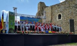 Departamentul pentru Românii de Pretutindeni: Peste 1.200 de copii şi tineri au participat la Programul de tabere “ARC”