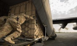 Două avioane cu muniţii de artilerie destinate Ucrainei au decolat din Spania