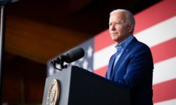 Biden şi Xi se întâlnesc luni pentru a discuta despre cum să-şi gestioneze rivalitatea ”în mod responsabil” (Washington)