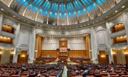 Parlament: Şedinţă comună pentru adoptarea declaraţiei privind egalitatea de gen