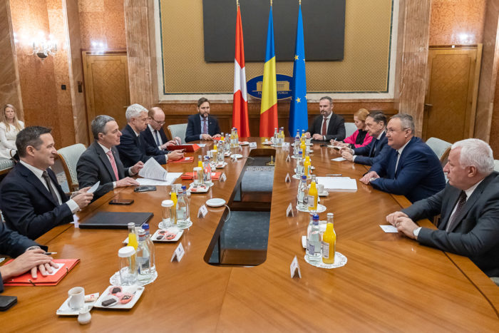 VIDEO Premierul Ciucă – întrevedere cu preşedintele Confederaţiei Elveţiene; discuţiile au vizat cooperarea în plan multilateral şi situaţia de securitate