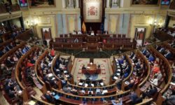 Spania: Senatul aprobă taxarea suplimentară a băncilor şi marilor companii energetice