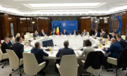 Ciucă – întrevedere cu transportatorii; cadrul legislativ în domeniul transporturilor de persoane şi poliţele RCA, teme de discuţie