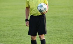 Fotbal: FC Barcelona, anchetată de UEFA în legătură cu scandalul arbitrajului