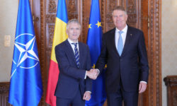 Ministrul de Interne al Spaniei, decorat de preşedintele Iohannis