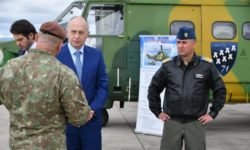 Alba: Secretarul general adjunct al NATO, la Baza Aeriană de la Câmpia Turzii