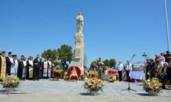 Botoşani: Monument dedicat eroilor din cele două Războaie Mondiale, dezvelit la Hlipiceni
