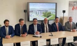 Oprea: Salut lansarea proiectului Romvolt, care presupune construcţia, la Galaţi, a unei fabrici de celule de baterii pe litiu-ion la Galaţi