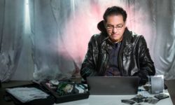 Regele hackerilor americani, Kevin Mitnick, a decedat la vârsta de 59 de ani