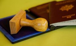 Ambasada SUA: Românii cărora li s-au eliberat anterior vize le pot reînnoi fără interviu