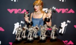 Taylor Swift şi Shakira, câştigătoare la MTV Video Music Awards 2023