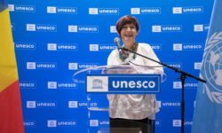 Ambasadoarea Simona-Mirela Miculescu a fost aleasă în funcţia de preşedintă a celei de-a 42-a Conferinţe Generale a UNESCO