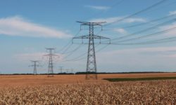 Comisia Europeană propune măsuri pentru accelerarea extinderii reţelelor electrice
