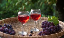 Franţa redevine cel mai mare producător global de vin în 2023